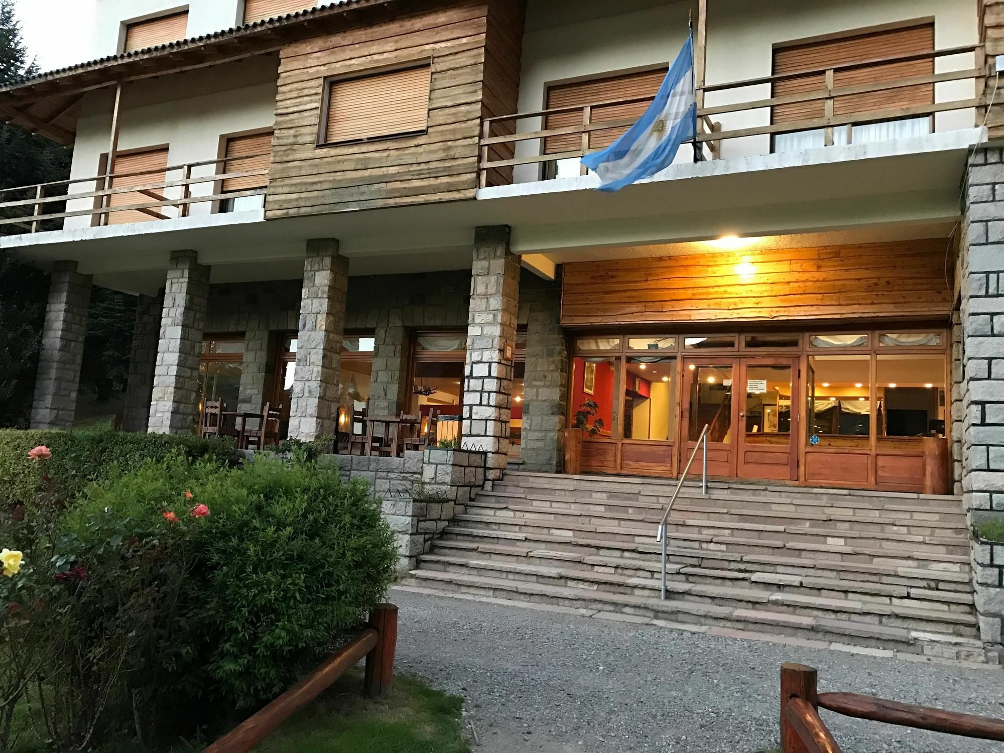Hotel Alun Nehuen San Carlos de Bariloche Exterior foto